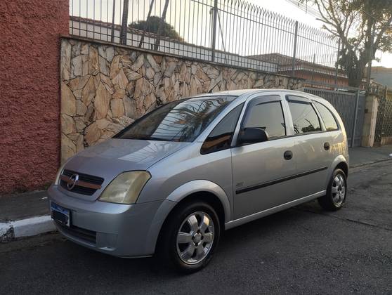 CHEVROLET MERIVA 1.8 MPFI JOY 8V FLEX 4P MANUAL CHEVROLET MERIVA 1.8 MPFI JOY 8V FLEX 4P MANUAL